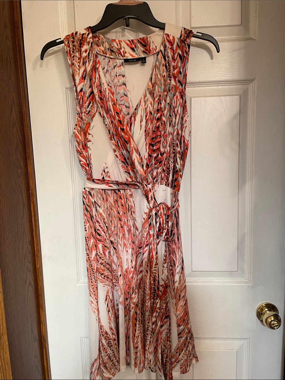 Sleeveless peach & Orange Print Wrap Dress